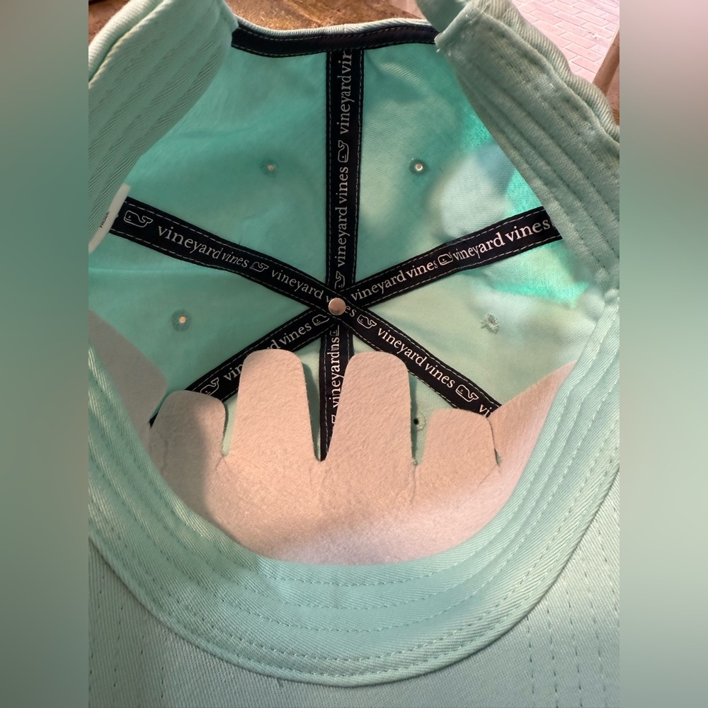 Vinyard Vines baseball cap - Picture 3 of 3